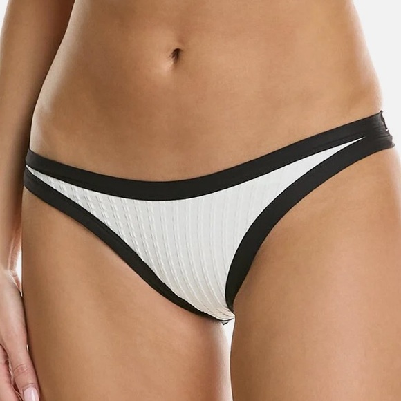 L*Space Foley Textured Bikini Bottom Bitsy in Black & White, High Leg, X-Small - Picture 5 of 13